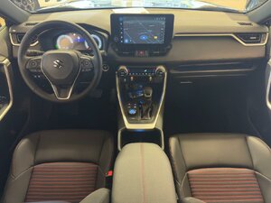 Suzuki Across 2.5 Plug-In Hybrid Comfort+ E-Four 1.100 km 47.980 &euro; HAAN 42781