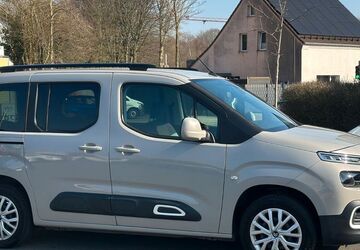 Citroen Berlingo 89.873 km 15.990 &euro; Solingen 42697