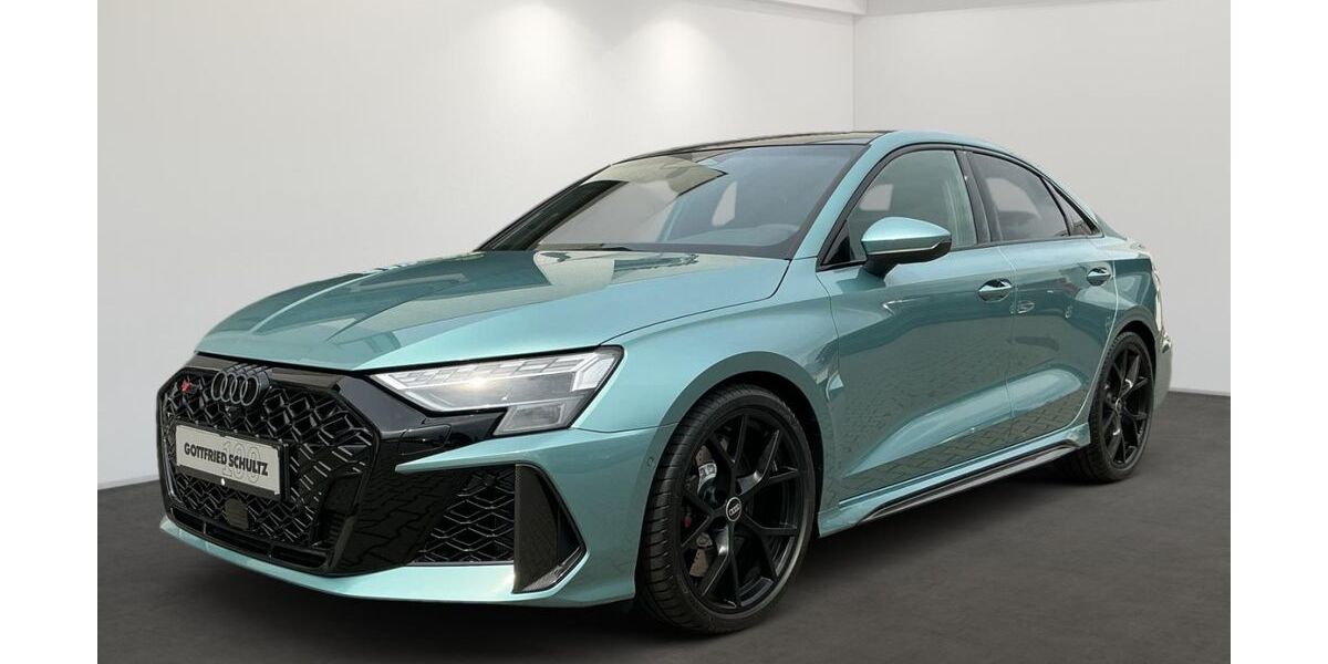 Audi RS3 4.500 km 83.550 &euro; Duisburg 47249