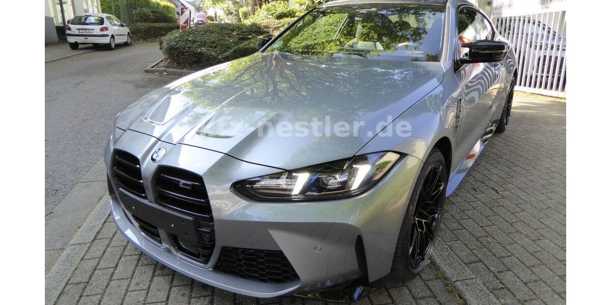 BMW M4 13.200 km 85.900 &euro; Essen 45134