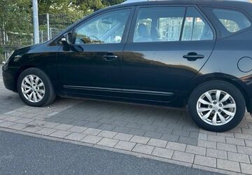 Kia Carens 134.000 km 4.250 &euro; Neuss 41460
