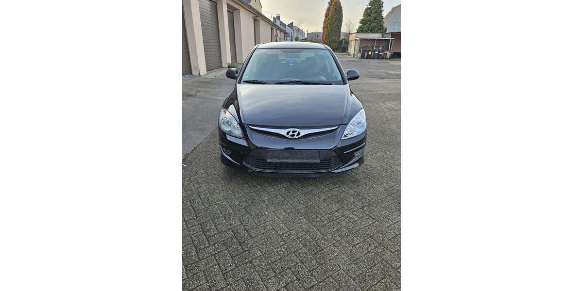 Hyundai i30 255.642 km 2.990 &euro; Bochum 44795