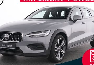 Volvo V60 Cross Country 24.123 km 32.990 &euro; Essen-Kray 45309
