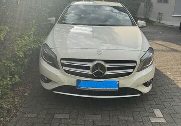 Mercedes-Benz A 180 148.500 km 10.500 &euro; Velbert 42553