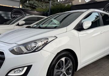Hyundai i30 165.000 km 8.900 &euro; Herne 44649