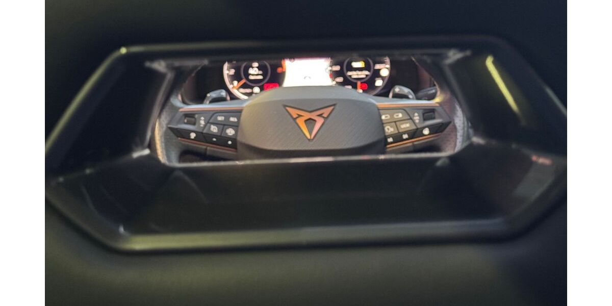 Cupra Leon 63.320 km 27.400 &euro; Remscheid 42859