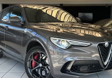 Alfa Romeo Stelvio 105.000 km 34.900 &euro; Wuppertal 42279