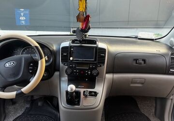 Kia Carnival 240.000 km 5.000 &euro; Gelsenkirchen 45881