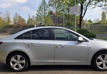 Chevrolet Cruze 157.722 km 2.700 &euro; Essen 45143