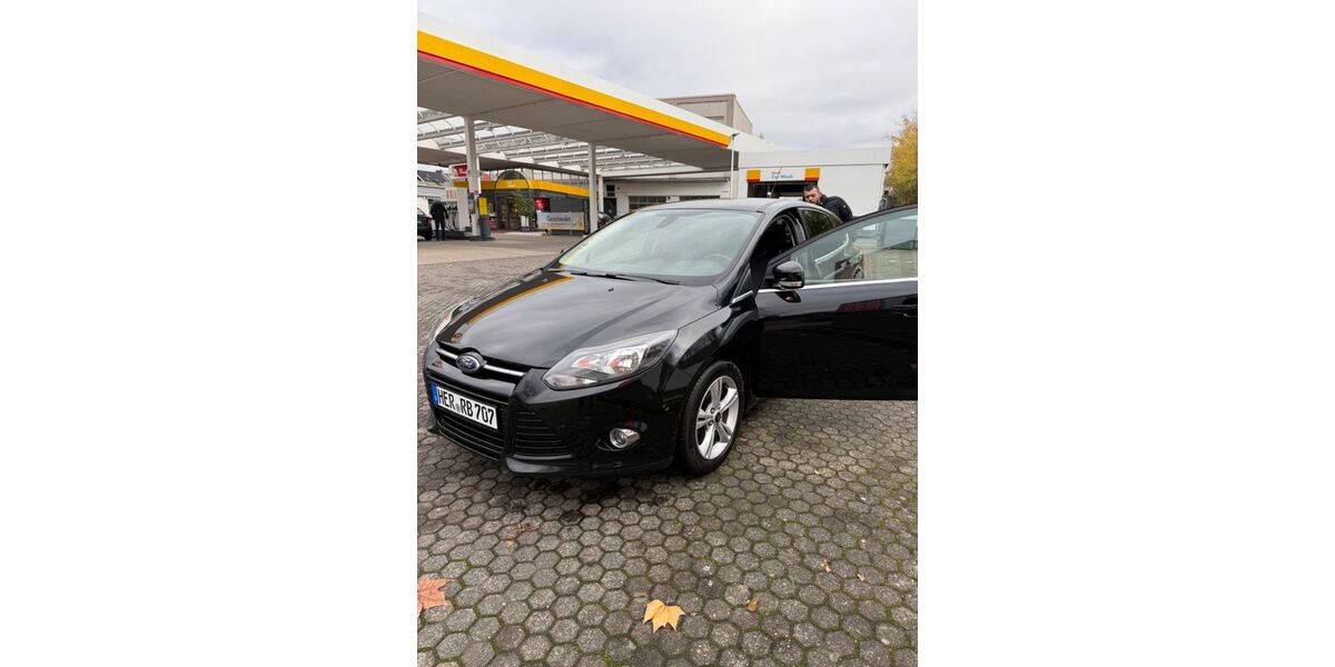 Ford Focus 131.000 km 4.200 &euro; Herne 44629
