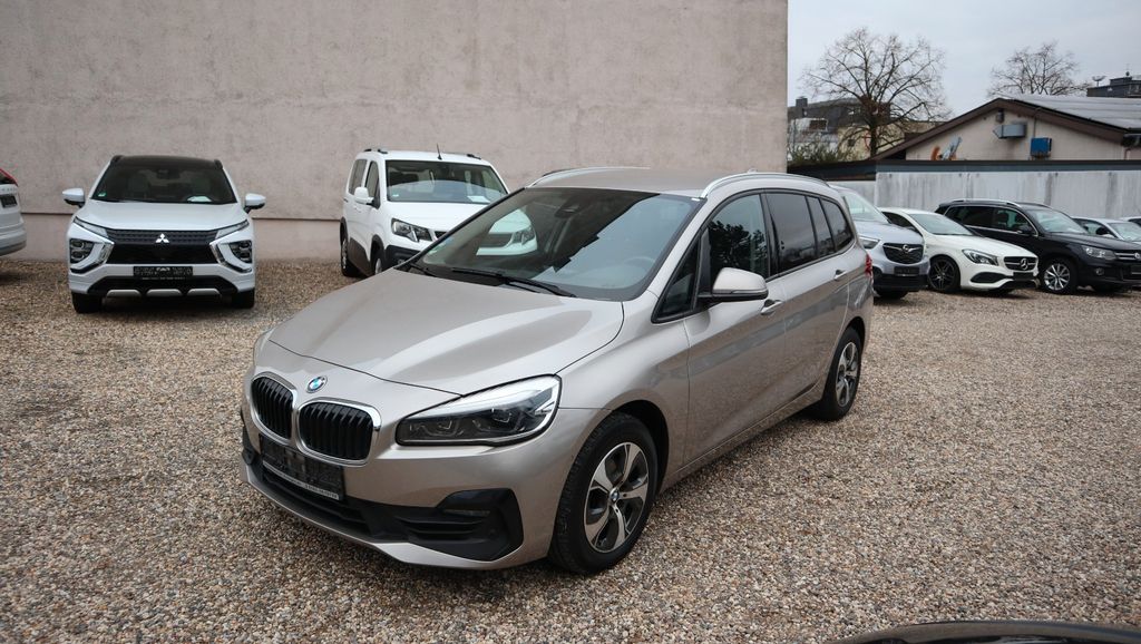 BMW 216 134.387 km 13.990 &euro; Solingen 42653