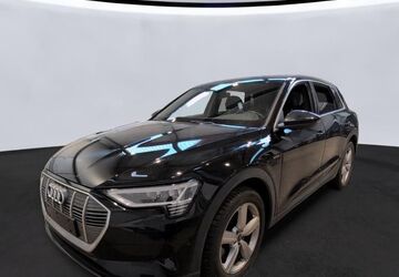 Audi e-tron 40.318 km 30.660 &euro; Hagen 58091
