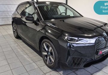 BMW iX 22.321 km 42.590 &euro; Wuppertal 42287