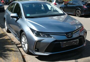 Toyota Corolla 85.000 km 17.300 &euro; Monheim am Rhein 40789