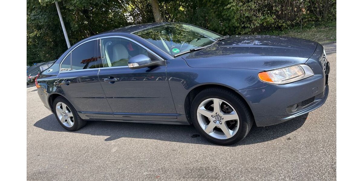Volvo S80 175.000 km 7.500 &euro; Düsseldorf 40231