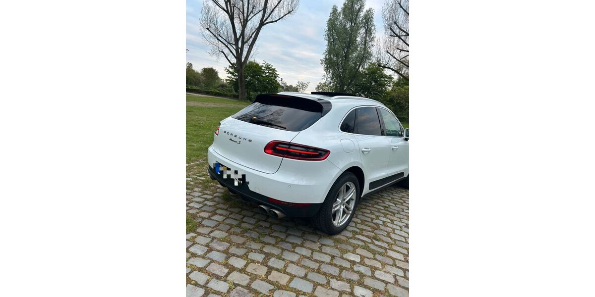 Porsche Macan 171.000 km 29.900 &euro; Meerbusch 40667