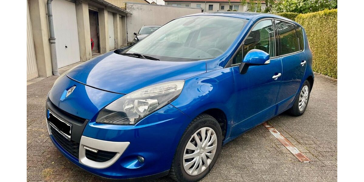 Renault Scenic 61.000 km 5.600 &euro; Bottrop 46240