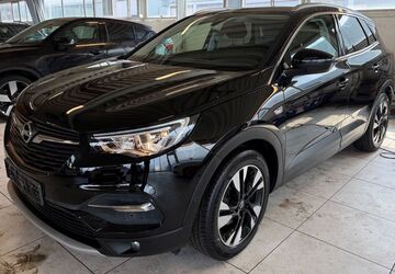 Opel Grandland (X) 140.000 km 8.590 &euro; Oberhausen (Sterkrade) 46149