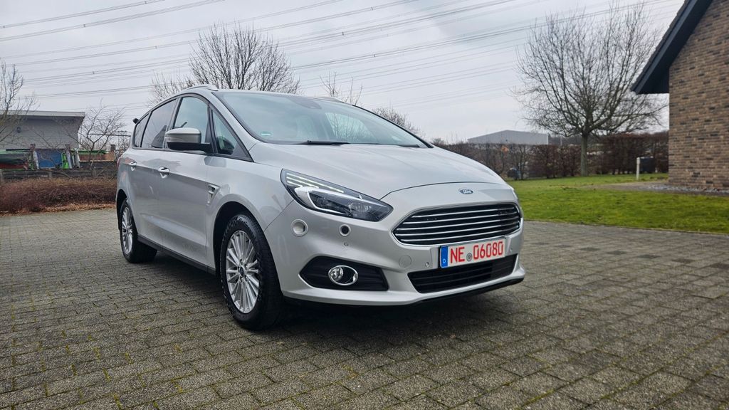 Ford S-Max 118.500 km 14.500 &euro; Neuss OT Barbaraviertel 41460