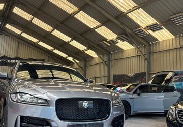 Jaguar F-Pace 109.000 km 18.200 &euro; Essen 45139