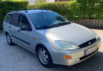 Ford Focus 155.000 km 980 &euro; Remscheid 42897