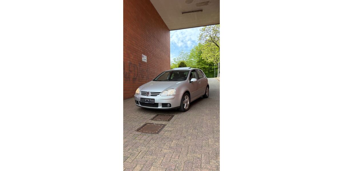 VW Golf 288.467 km 1.990 &euro; Wuppertal 42285