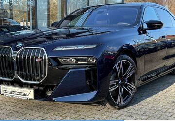 BMW i7 1.607 km 135.530 &euro; Mülheim 45472