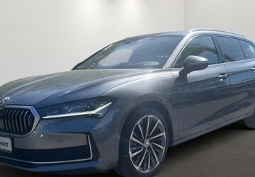 Skoda Superb 17.000 km 46.480 &euro; Wuppertal 42109