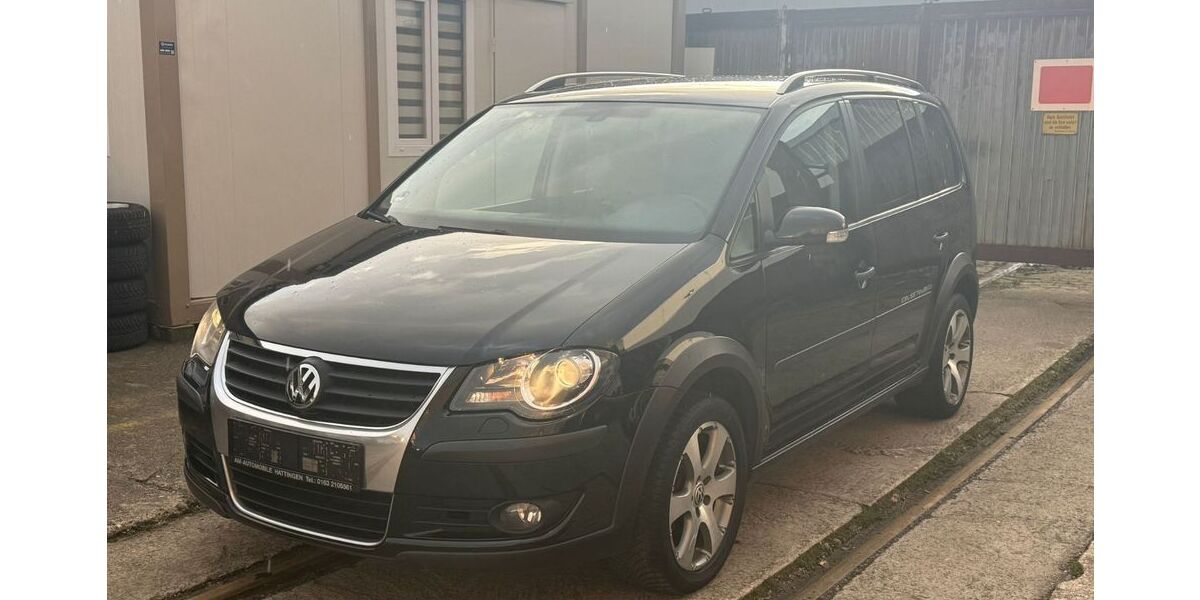 VW Touran 148.000 km 6.450 &euro; Hattingen 45525