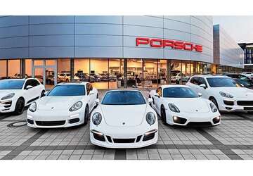 Porsche Taycan 24.293 km 82.490 &euro; Düsseldorf 40468