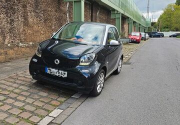 Smart ForTwo 102.000 km 8.750 &euro; Duisburg 47058