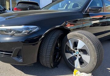 BMW 520 81.500 km 27.580 &euro; Düsseldorf 40549