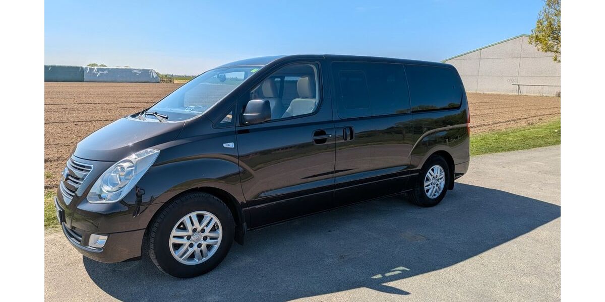 Hyundai H-1 Starex 161.000 km 17.500 &euro; Neuss 41464