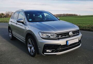 VW Tiguan 87.000 km 25.950 &euro; Essen 45307