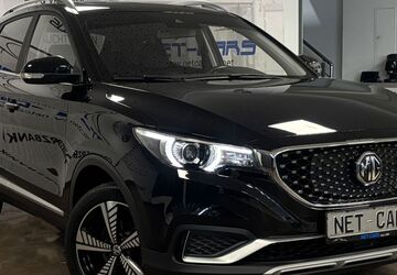 MG ZS 64.934 km 14.850 &euro; Hilden 40721