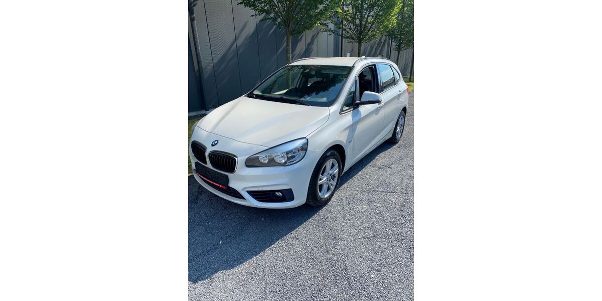 BMW 216 Active Tourer 421.000 km 4.990 &euro; Hilden 40721