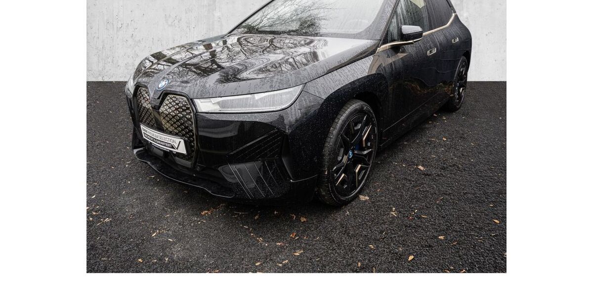 BMW iX 21.000 km 52.900 &euro; Hilden 40721