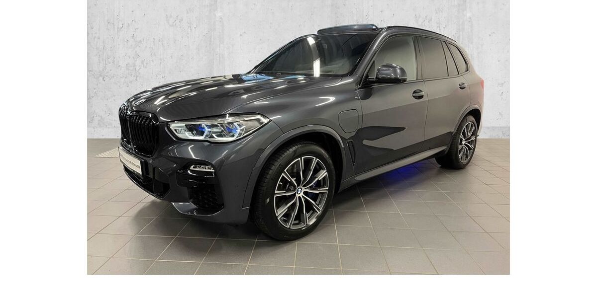 BMW X5 63.600 km 54.490 &euro; Solingen 42719