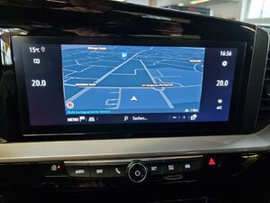 Opel Mokka Ultimate Technologie P. Winter P. Motorhaube 43.977 km 22.240 &euro; HAAN 42781