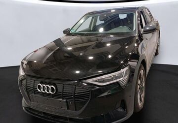 Audi e-tron 49.999 km 25.839 &euro; Hagen 58091
