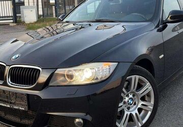 BMW 320 180.000 km 7.799 &euro; Düsseldorf 40231