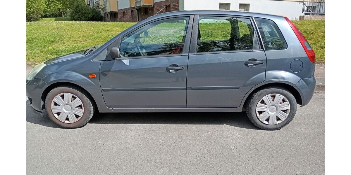Ford Fiesta 188.000 km 1.200 &euro; Oberhausen 46149
