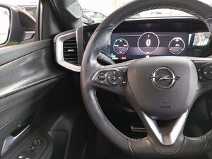 Opel Mokka-e e Ultimate Kam SHZ LHZ Matrix ACC 76.204 km 16.980 &euro; HAAN 42781