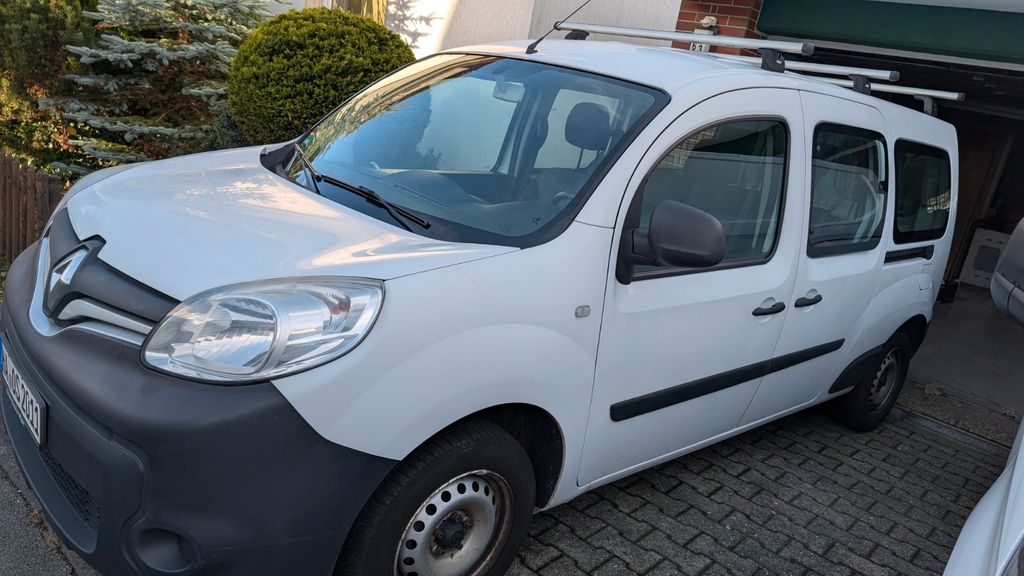 Renault Kangoo 117.500 km 9.700 &euro; Hagen 58091