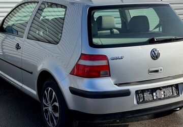 VW Golf 91.150 km 4.790 &euro; Solingen 42719