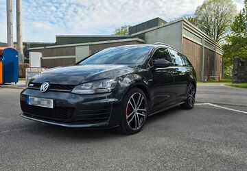 VW Golf 127.600 km 16.500 &euro; Remscheid 42859