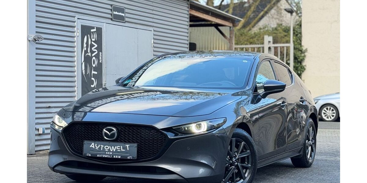 Mazda 3 276.397 km 8.800 &euro; Oberhausen 46049