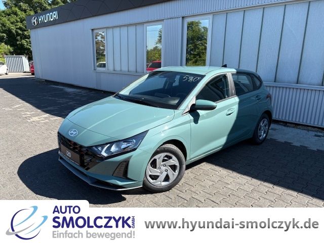 Hyundai i20 7.442 km 18.590 &euro; Hattingen 45525