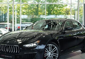 Maserati Ghibli 47.500 km 42.800 &euro; Remscheid/NRW 42855