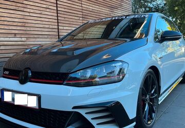 VW Golf 34.500 km 39.990 &euro; Solingen 42659